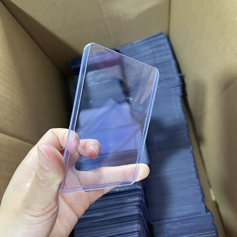 35PT caricatore superiore 3X4  - Gaming Card Holder recensione e prezzo